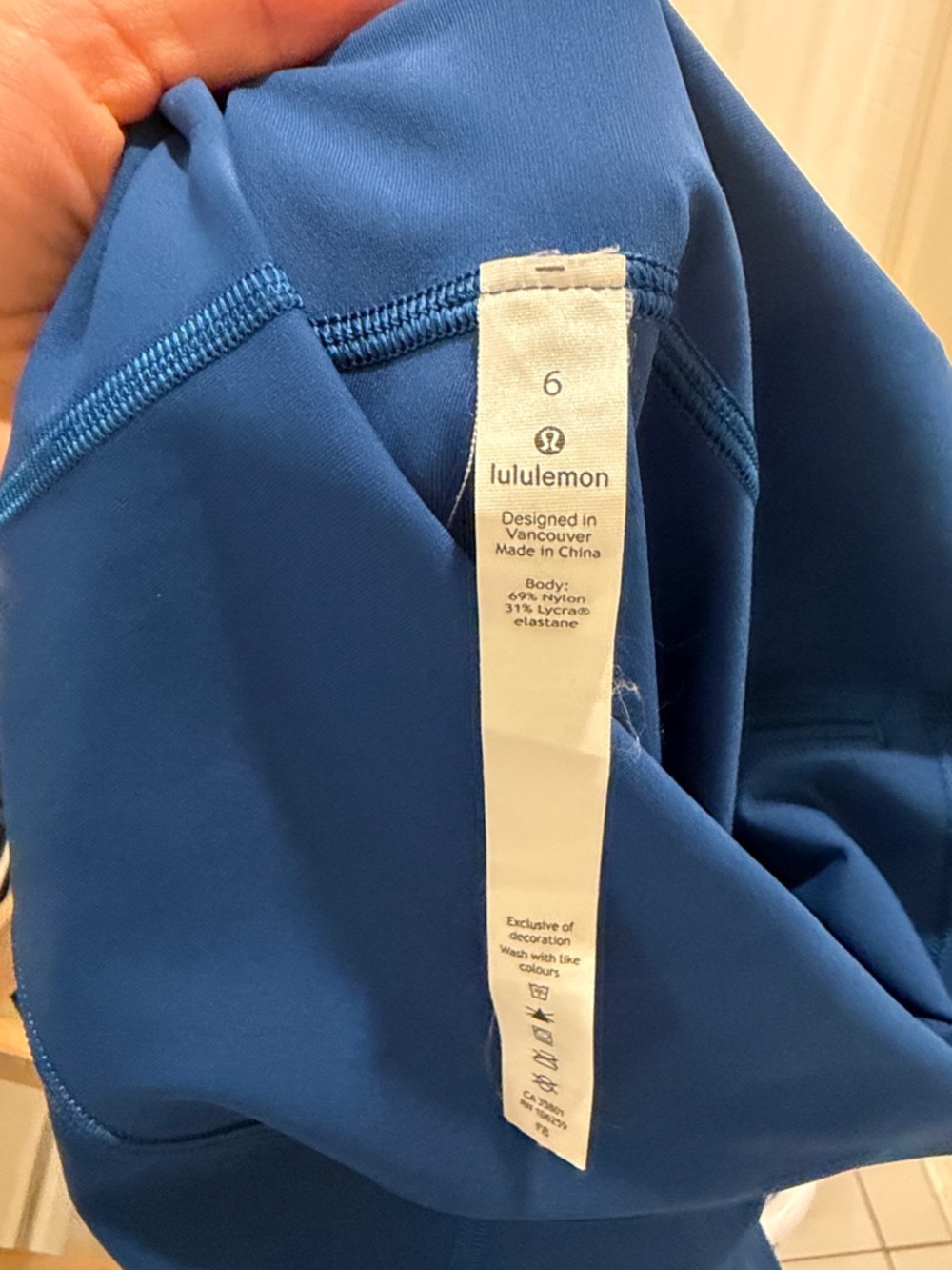 Lululemon leggings - Picture 10 of 10
